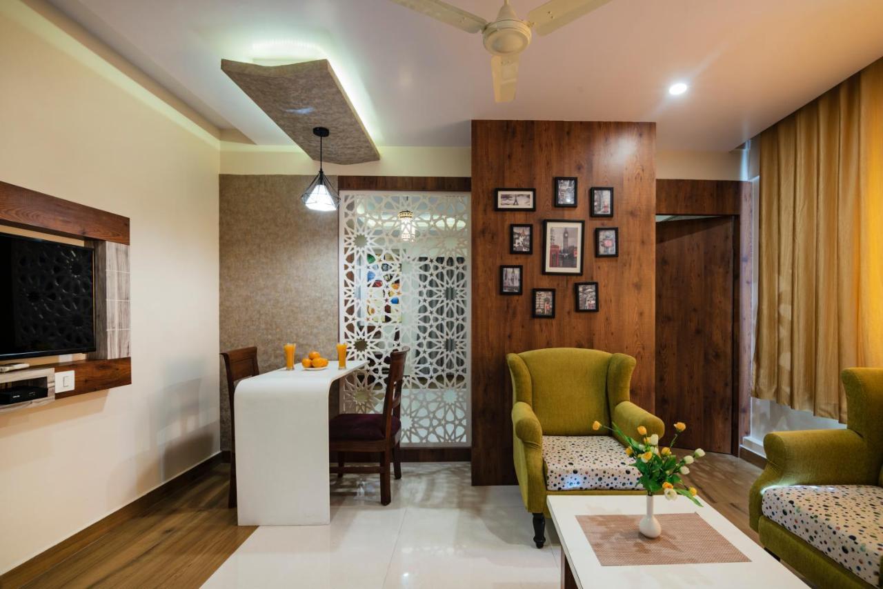 Hotel Monarch International Bangalore Exterior photo